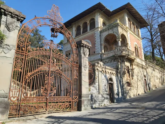 Villa Peragallo