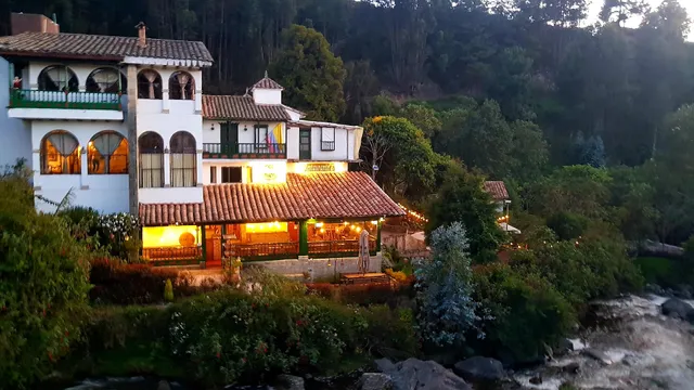 Hotel Calicanto Real