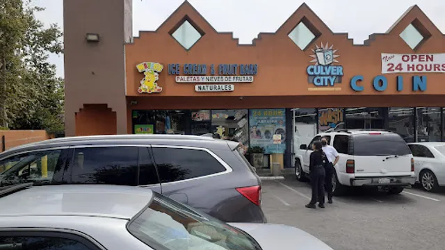 Mateo's Ice Cream & Fruit Bars