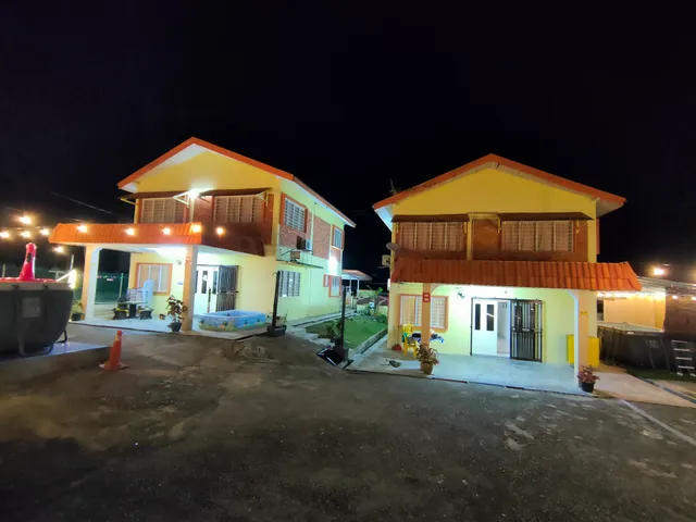 Kotamas Seafront Bungalow