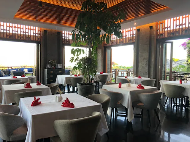 Whim BAR & Restaurant by Prasana