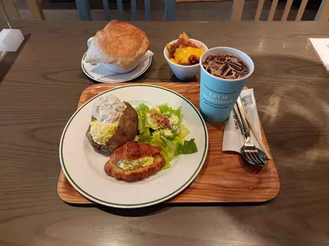 Oliver's Super Sandwiches (Sun Hung Kai Centre)