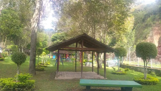 Centro Recreacional Yamburara