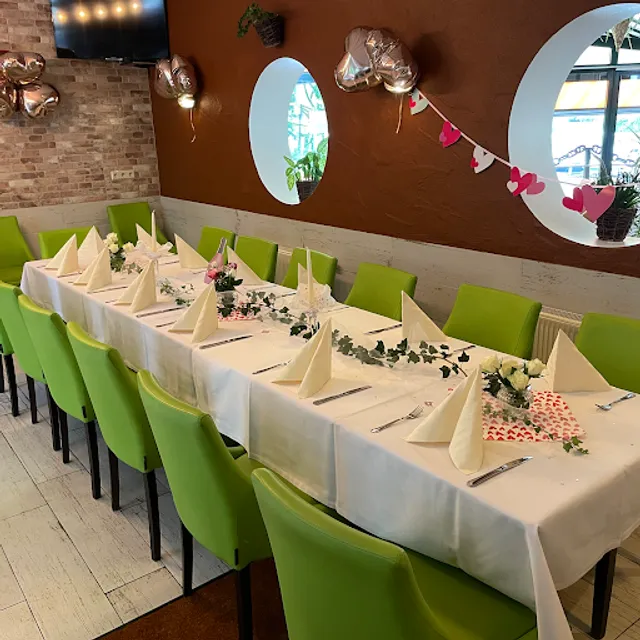 Brasserie Käpt'n Cook/Ferienwohnung Hafenblick