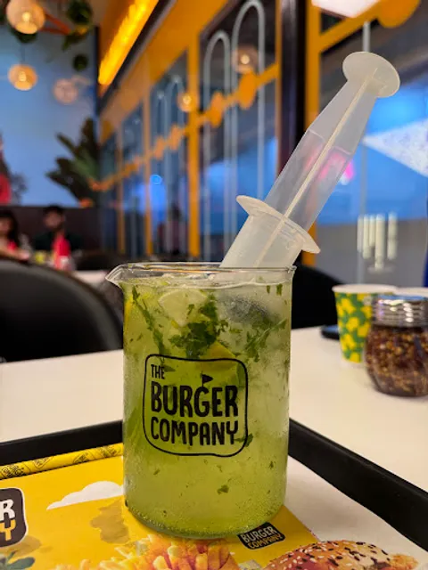 The Burger Company, Sec 62