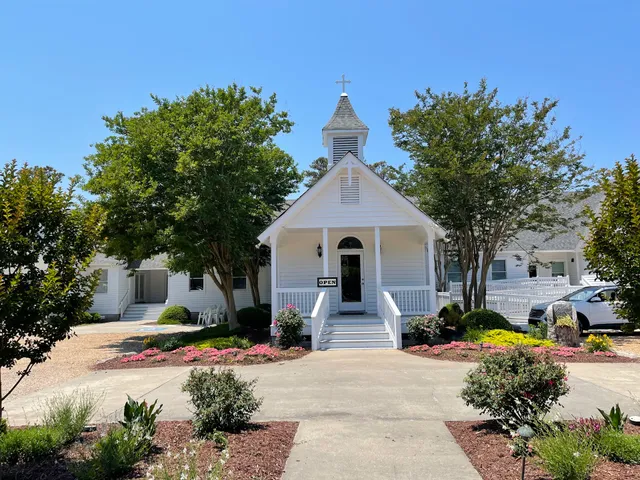Corolla Chapel