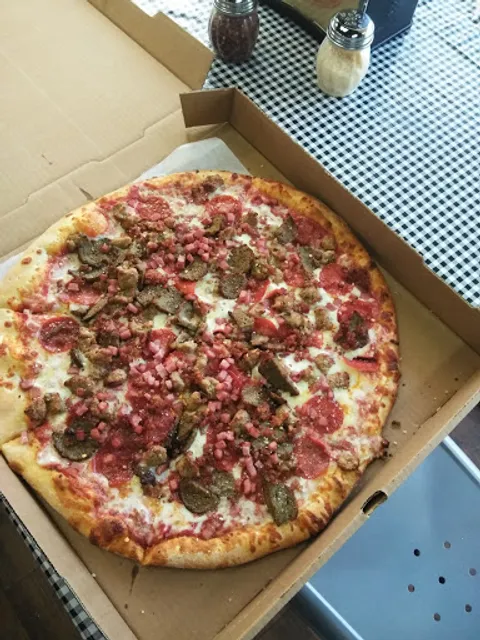 Big Louie's Pizzeria