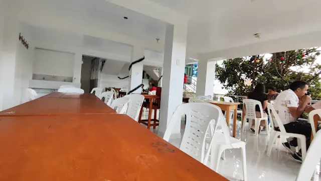 Chicharronería El Maná XZ - Quebrada Seca, Chota