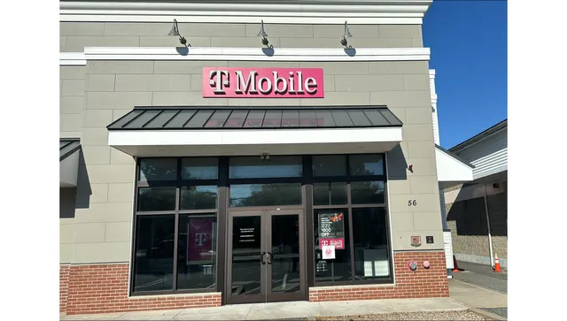 T-Mobile Authorized Retailer