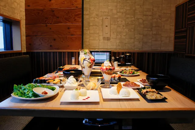 Calvish Hiroshima Tomochuo