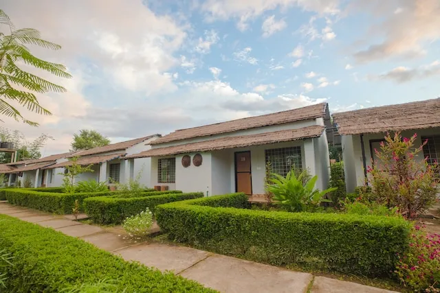 SPOT ON 638 Bardiya Gaida Camp