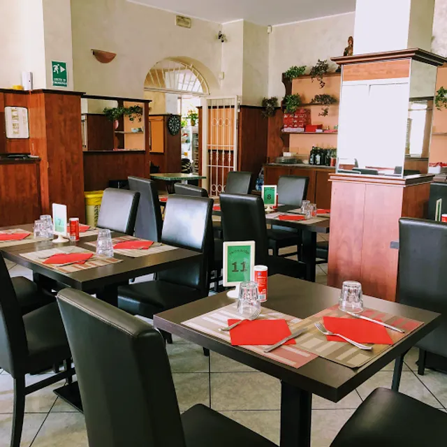 Bar Tabacchi 6th Bridge