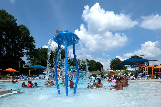 Double Oaks Pool - Family Aquatic Center