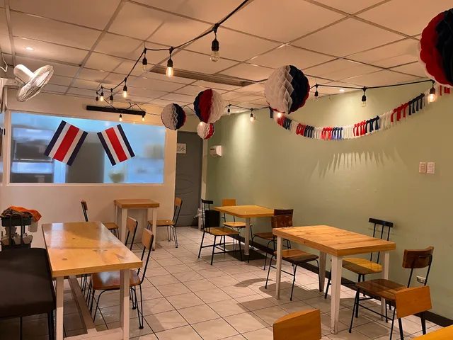 Kam Breakfast & Bakery