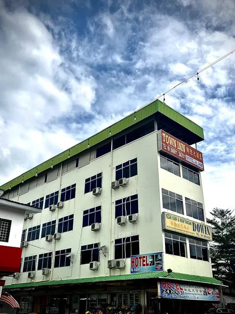 Town Inn Hotel - Rainforest