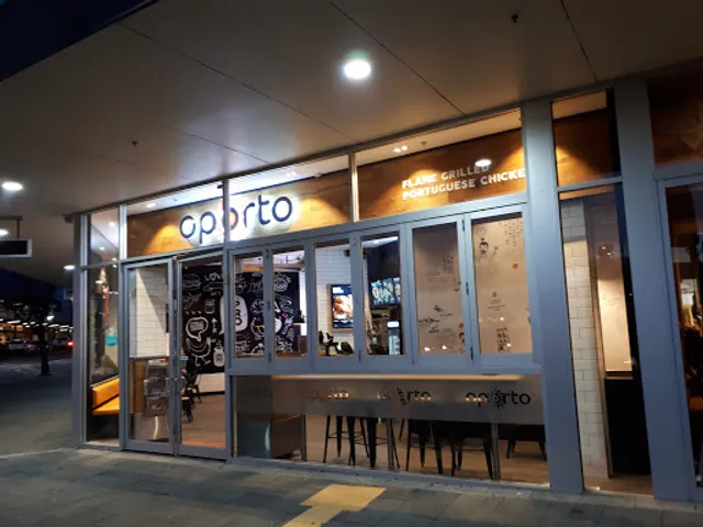 Oporto - Gungahlin