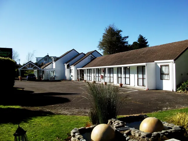 Gateway Motor Lodge