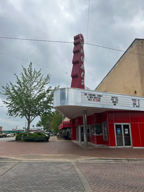 Shoals Community Theatre
