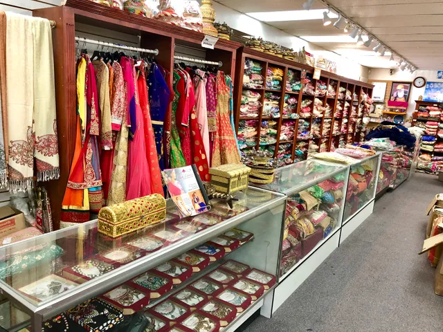 Kash Fabrics & Threading Salon