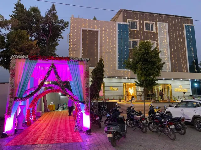 Geetanjali Hotel and Restaurant in Jhalrapatan Jhalawar