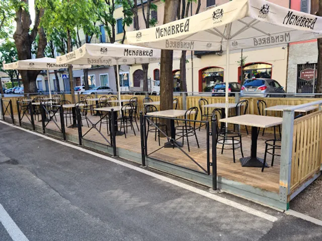 Pizzeria Il Grillo Di Ferrara Sara & C.