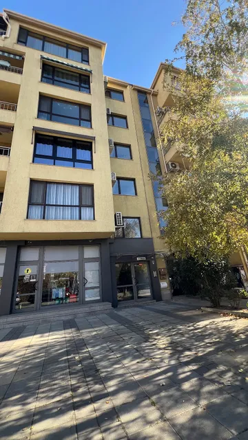 Апартаменти за гости Панови