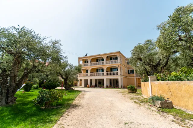 Klelia Cottage Apartments