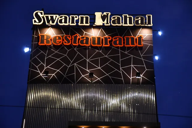 Hotel Virasat Palace