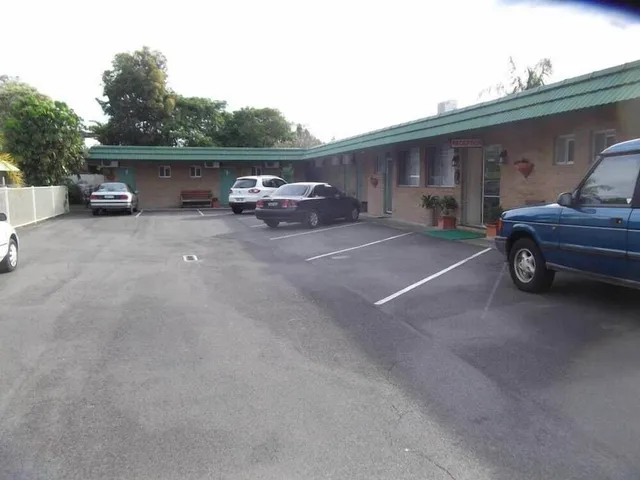 Corlette Palms Motor Inn