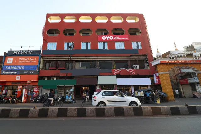 OYO 22315 Hotel Rajdoot Gaurav