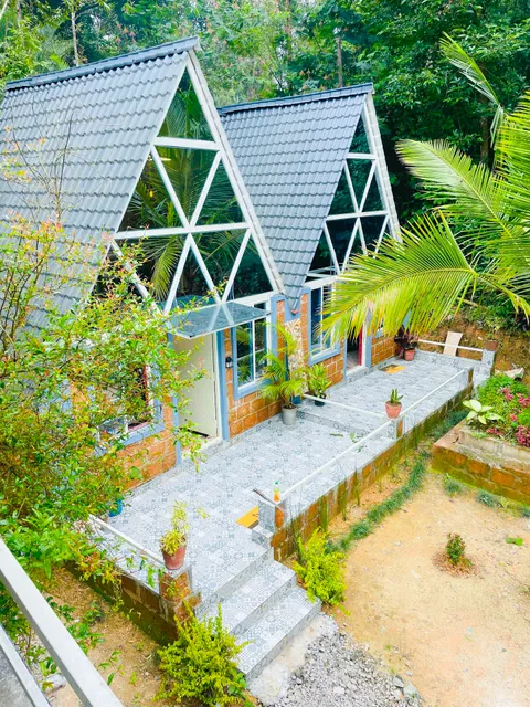 NIKUNJ COFEE FARM STAY (HOMESTAY)