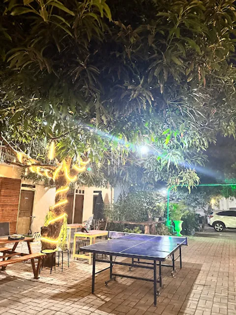 Kepiting Mertua Cafe & Resto