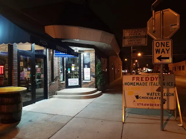 Freddy's Pizza