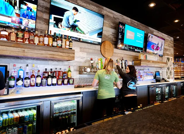 Riverside Pizza & Pub - Oswego