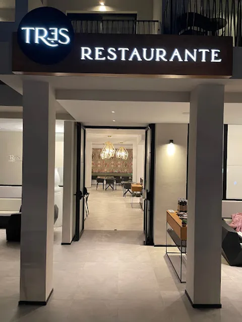 Restaurante Tr3s
