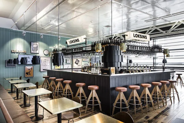 Loksins Café & Bar