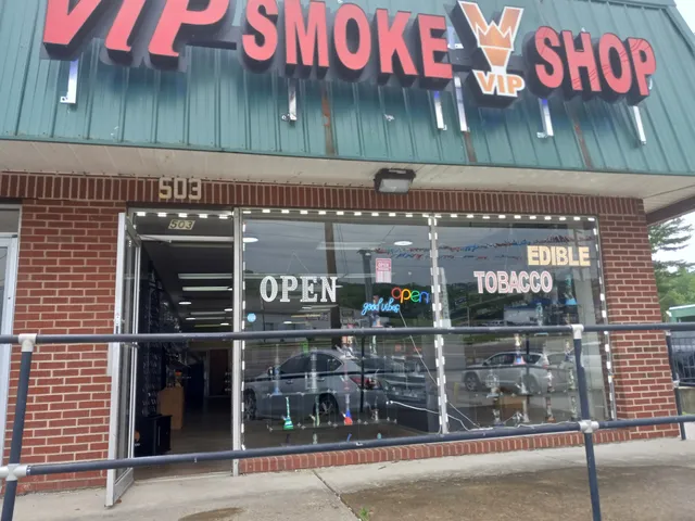 VIP Smoke Shop - Batavia