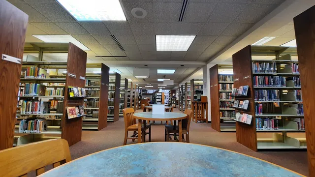 Pascagoula Public Library