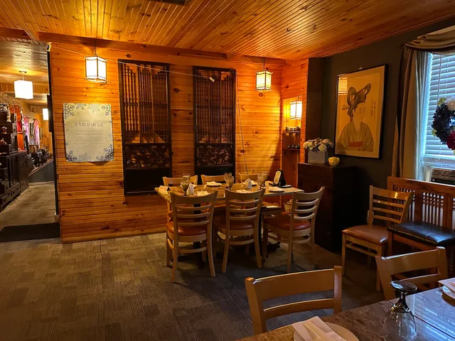 Cho Sun - Sushi - Korean - Craft Beer - Wine Bar - Karaoke