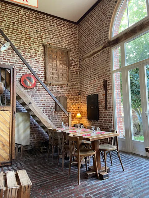 Les Pieds dans l'Herbe