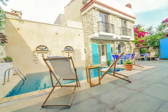 Alaçatı Asmalı Konak Otel.