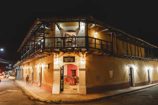 La Gran Francia Hotel and Restaurant