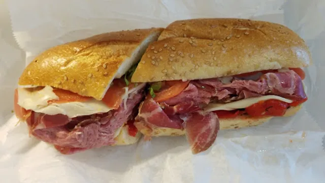 Uncle Vinny's Deli
