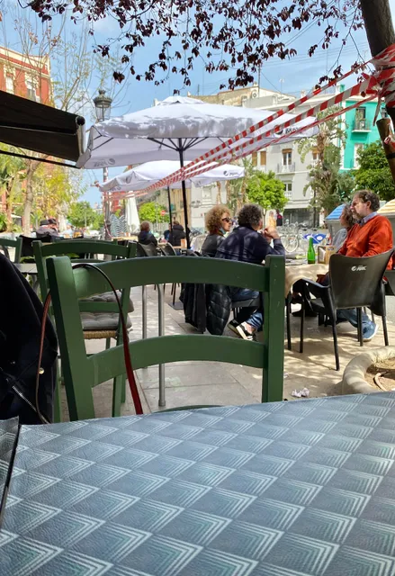 Unión Carnes y Vinos