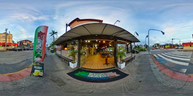 Canas Pizzaria - Forno a Lenha