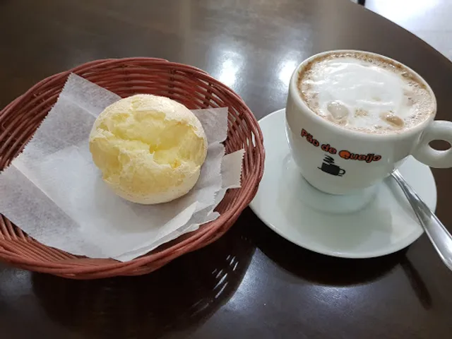 Cafeteria Cheese Bread