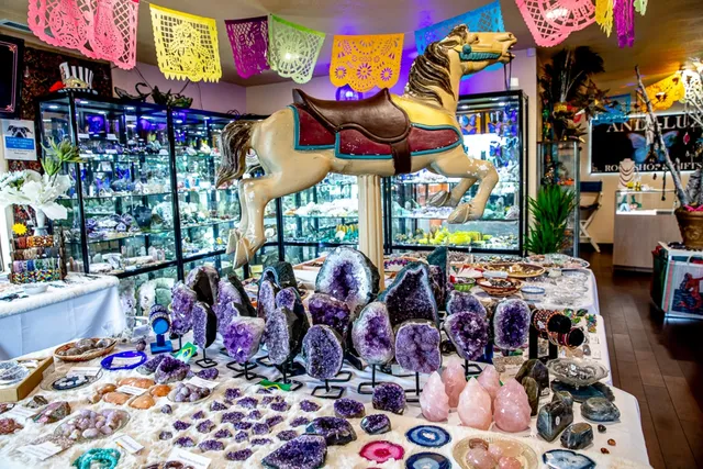 Andaluz Artisan Crystal & Rock Shop