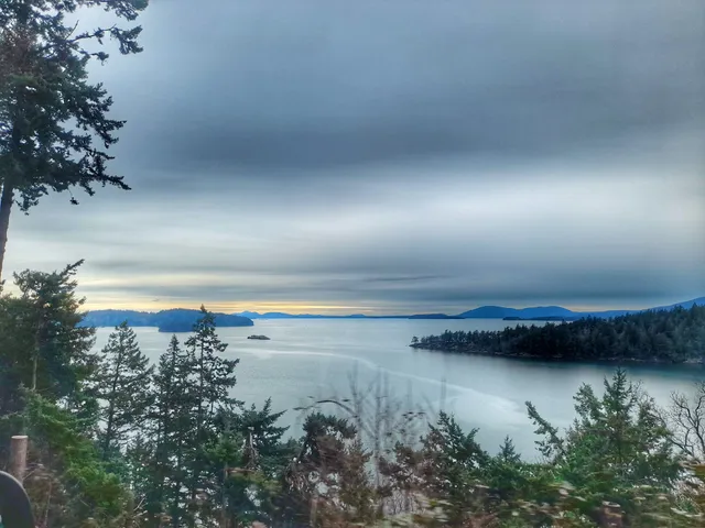 Chuckanut Park & Ride