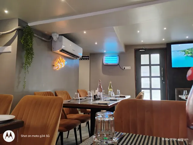 Hungry Kya - A Multi-Cuisine Restaurant