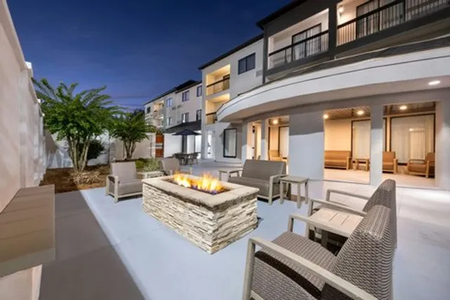 Courtyard by Marriott Mobile